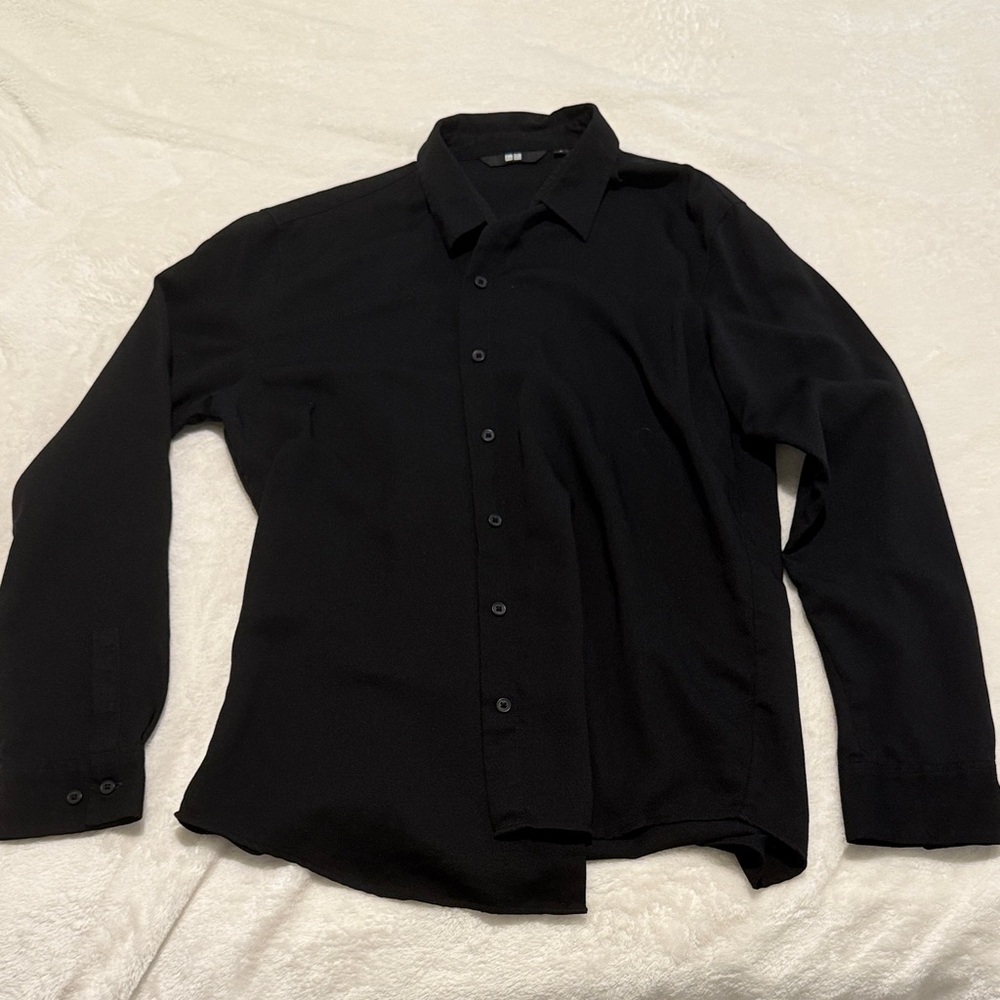 Uniqlo Black Casual Button Down Shirt